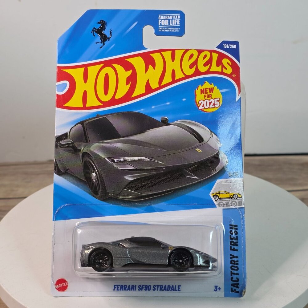 Hot Wheels Ferrari SF90 Stradale 2025 Factory Fresh Die-Cast Car 191/250